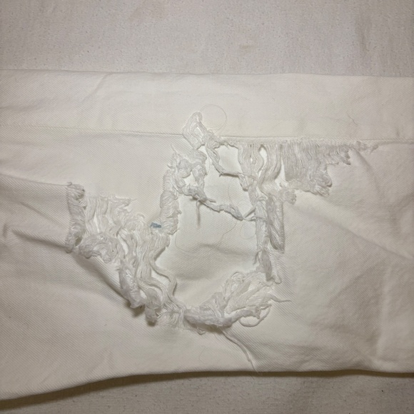 Agolde 90's Mid Rise Loose Fit White Jeans Size 23 Vanish White distressed - Picture 9 of 16
